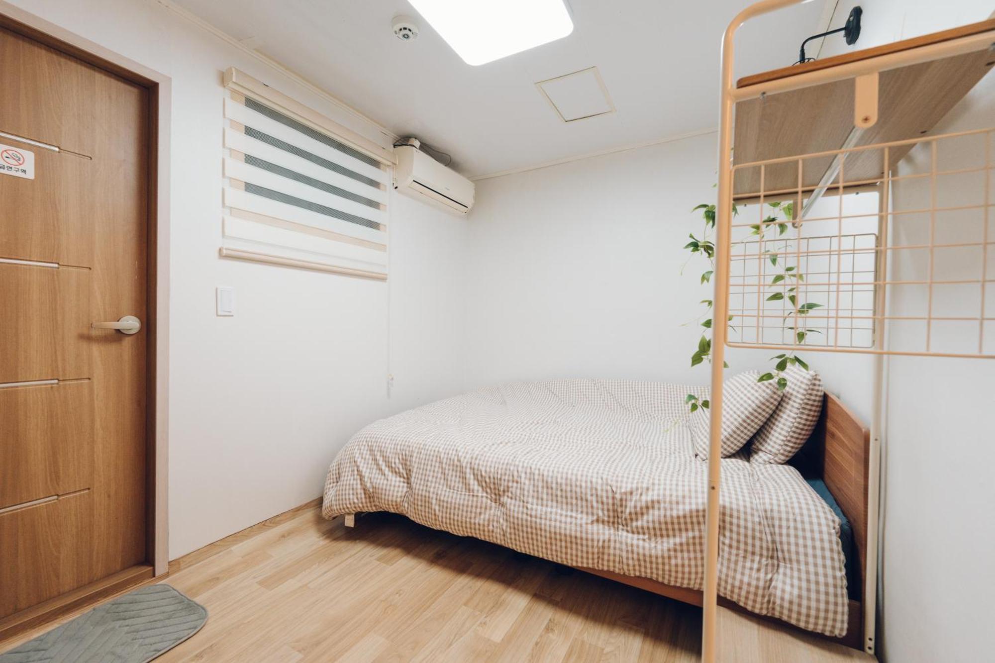 Ddm Hostel